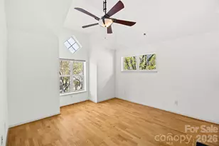 501 Olmsted Park Pl, Charlotte, NC 28203 - Photo 6