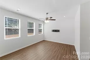 1324 Galloway Rd, Charlotte, NC 28262 - Photo 2