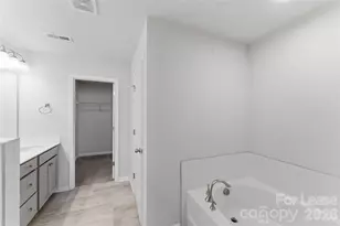 1324 Galloway Rd, Charlotte, NC 28262 - Photo 24