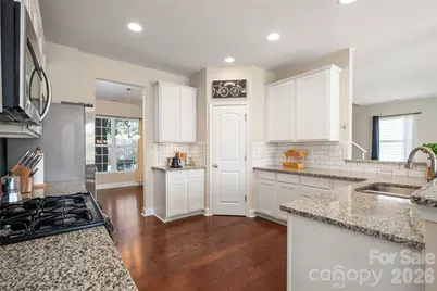 3702 Exbury Gardens Drive, Waxhaw, NC 28173 - Photo 10