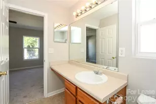 10816 Carstairs St, Charlotte, NC 28213 - Photo 20