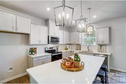 2545 Hedgecliff Road, Kannapolis, NC 28025 - Photo 8