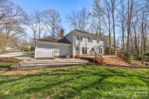 9424 Whitethorn Dr, Charlotte, NC 28277 - Photo 40