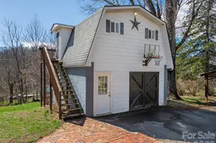 608 Evans Rd, Canton, NC 28716 - Photo 36