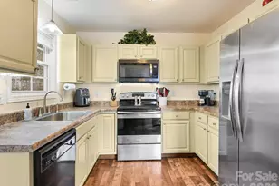 7 Mahogany Rd, Arden, NC 28704 - Photo 6