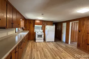 303 Green St, Biscoe, NC 27209 - Photo 2