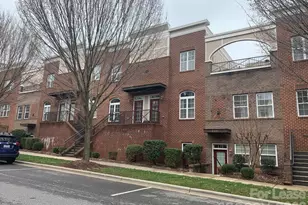 227 Harbour Pl Dr, Davidson, NC 28036 - Photo 2