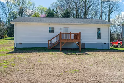 660 W 9th Street, Newton, NC 28658 - Photo 34