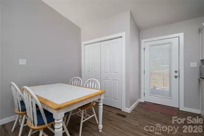 660 W 9th Street, Newton, NC 28658 - Photo 12