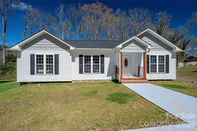 660 W 9th Street, Newton, NC 28658 - Photo 2