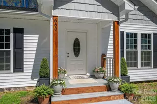 660 W 9th St, Newton, NC 28658 - Photo 4