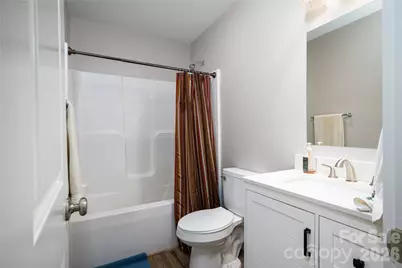 660 W 9th Street, Newton, NC 28658 - Photo 26