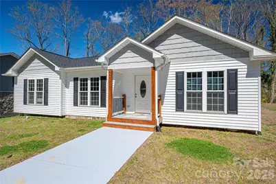 660 W 9th Street, Newton, NC 28658 - Photo 1