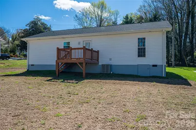 660 W 9th Street, Newton, NC 28658 - Photo 26