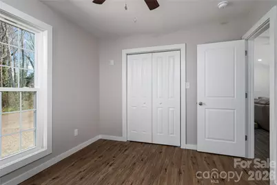 660 W 9th Street, Newton, NC 28658 - Photo 20