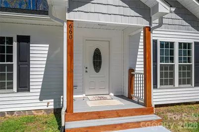 660 W 9th Street, Newton, NC 28658 - Photo 6
