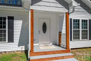 660 W 9th St, Newton, NC 28658 - Photo 6