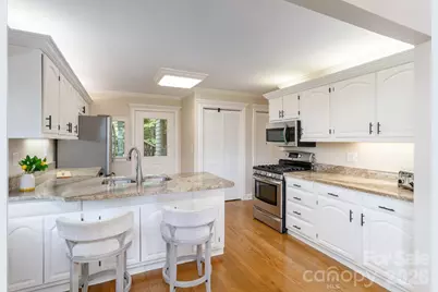 40 Blackberry Trail, Sapphire, NC 28774 - Photo 10