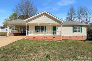 141 Pratt Ln, Statesville, NC 28625 - Photo 8