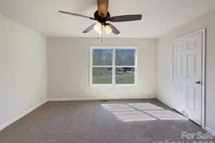 141 Pratt Ln, Statesville, NC 28625 - Photo 6