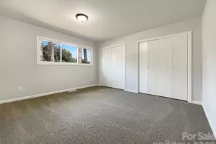 141 Pratt Ln, Statesville, NC 28625 - Photo 2