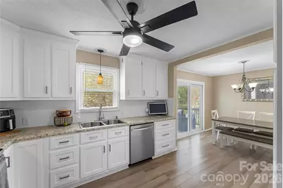 1757 Castlewood Court, Hickory, NC 28602 - Photo 10