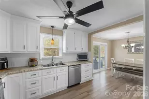 1757 Castlewood Ct, Hickory, NC 28602 - Photo 10