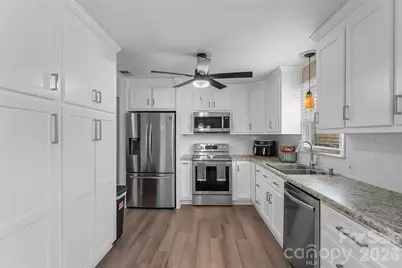 1757 Castlewood Court, Hickory, NC 28602 - Photo 8