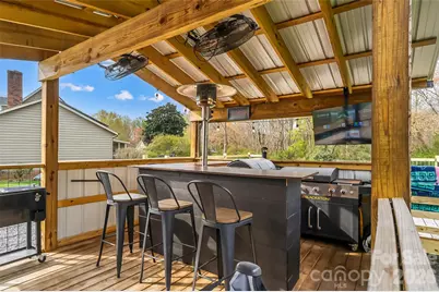 1757 Castlewood Court, Hickory, NC 28602 - Photo 28