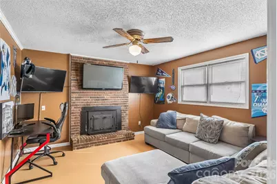 1757 Castlewood Court, Hickory, NC 28602 - Photo 18