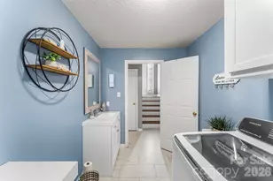 1757 Castlewood Ct, Hickory, NC 28602 - Photo 22