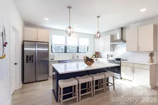 3538 Saker Ln, Charlotte, NC 28211 - Photo 6