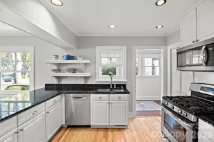 3016 Idlewood Cir, Charlotte, NC 28209 - Photo 6