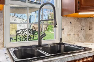 2339 Olde Whitehall Rd, Charlotte, NC 28273 - Photo 12