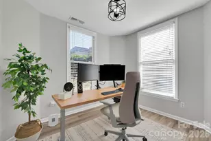 238 S Cedar St, Charlotte, NC 28202 - Photo 8