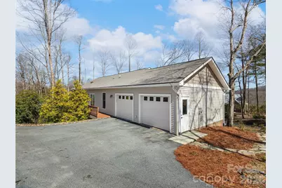 10 Starview Lane, Hendersonville, NC 28739 - Photo 2