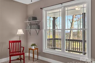 10 Starview Ln, Hendersonville, NC 28739 - Photo 20