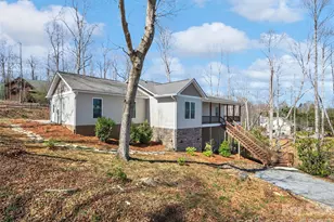 10 Starview Ln, Hendersonville, NC 28739 - Photo 1