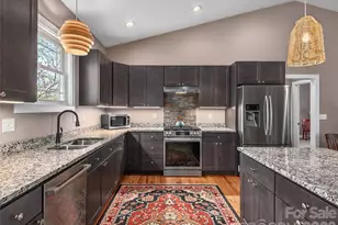 10 Starview Ln, Hendersonville, NC 28739 - Photo 8