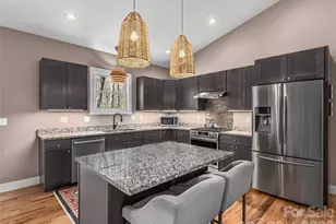 10 Starview Ln, Hendersonville, NC 28739 - Photo 6