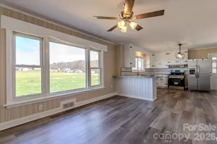 1217 Daniels Rd, Lincolnton, NC 28092 - Photo 4