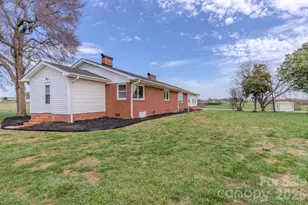 1217 Daniels Rd, Lincolnton, NC 28092 - Photo 6