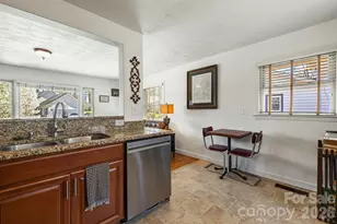 1733 Clairmont Dr, Hendersonville, NC 28791 - Photo 12