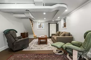 1733 Clairmont Dr, Hendersonville, NC 28791 - Photo 24