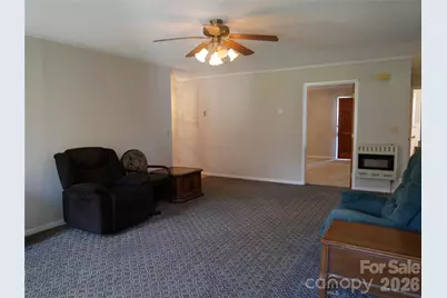 220 N Russell Street, Troy, NC 27371 - Photo 6