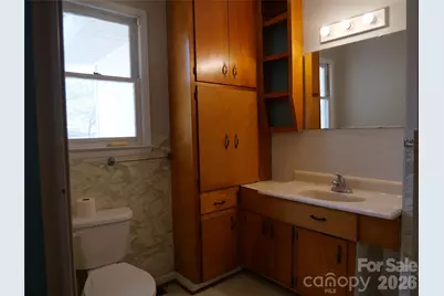 220 N Russell Street, Troy, NC 27371 - Photo 12