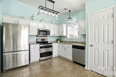 6714 Wicked Oak Lane, Charlotte, NC 28216 - Photo 10