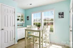 6714 Wicked Oak Ln, Charlotte, NC 28216 - Photo 14