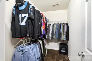 6714 Wicked Oak Ln, Charlotte, NC 28216 - Photo 18