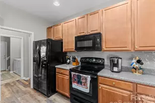 143 Haw River Rd, Fletcher, NC 28732 - Photo 8